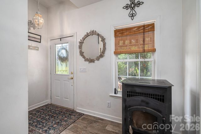 702 Saddlebrook Lane, Cherryville, NC 28021