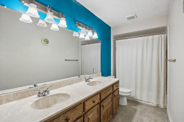 301 Southlake Drive, Forney, TX 75126