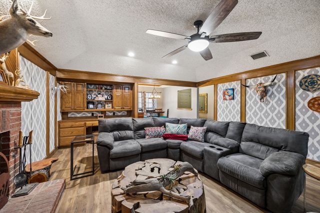 301 Southlake Drive, Forney, TX 75126