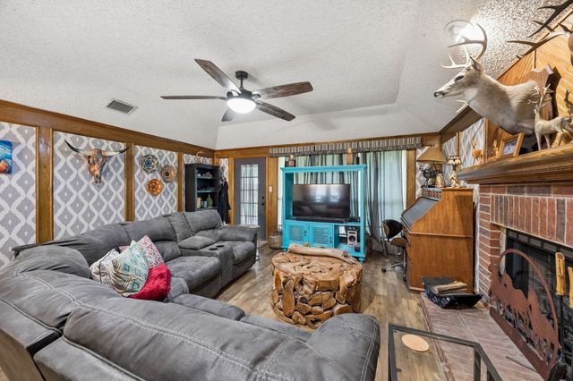 301 Southlake Drive, Forney, TX 75126