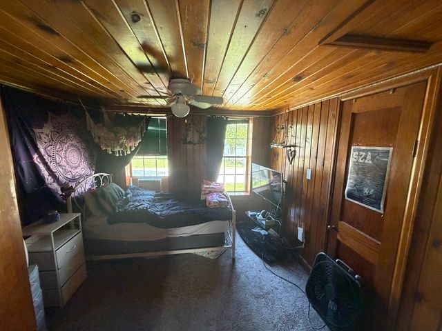260 N Madison Avenue N, Bradley, IL 60915