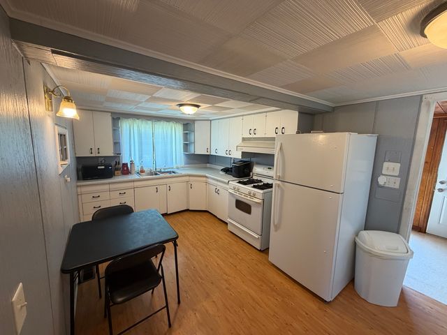 260 N Madison Avenue N, Bradley, IL 60915