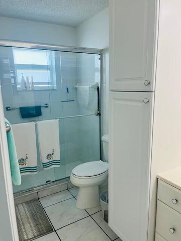 2387 SW 13th Terrace, Boynton Beach, FL 33426