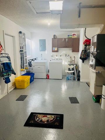 2387 SW 13th Terrace, Boynton Beach, FL 33426