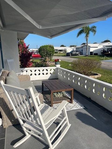 2387 SW 13th Terrace, Boynton Beach, FL 33426