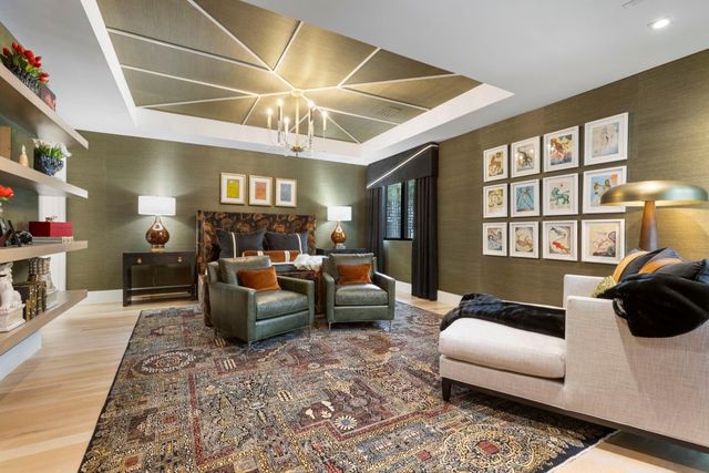 15 Regent Square, The Woodlands, TX 77381