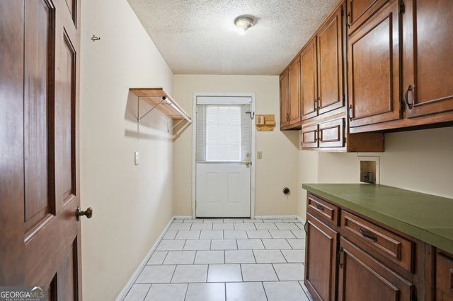 747 John Alden Road, Stone Mountain, GA 30083