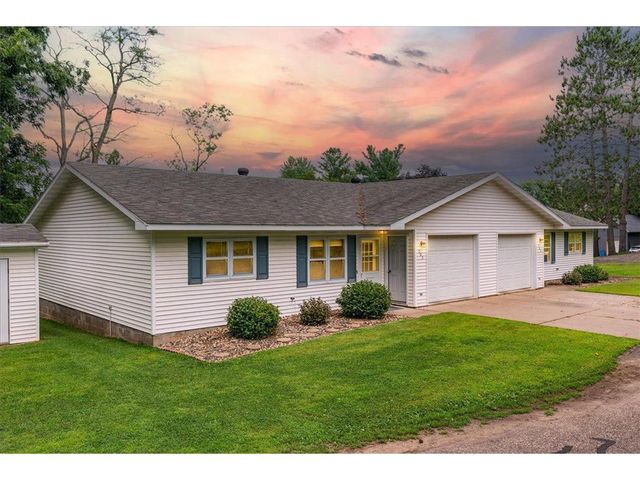 201-203 L J Estates, Glenwood City, WI 54013