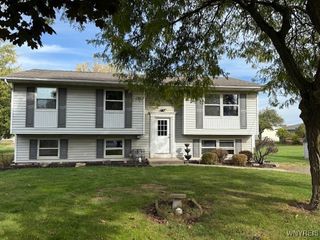 425 West Caledonia Street, Lockport City, NY 14094