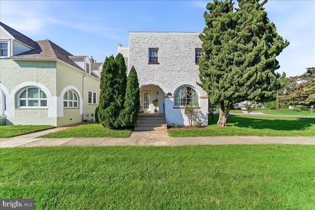 12 CORINNE CT, Wilmington, DE 19809