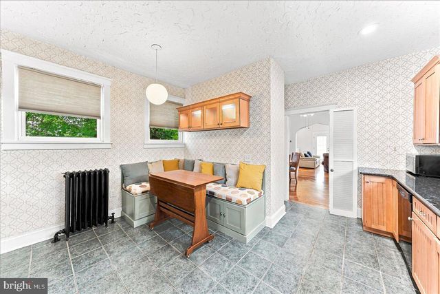 12 CORINNE CT, Wilmington, DE 19809
