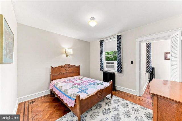 12 CORINNE CT, Wilmington, DE 19809
