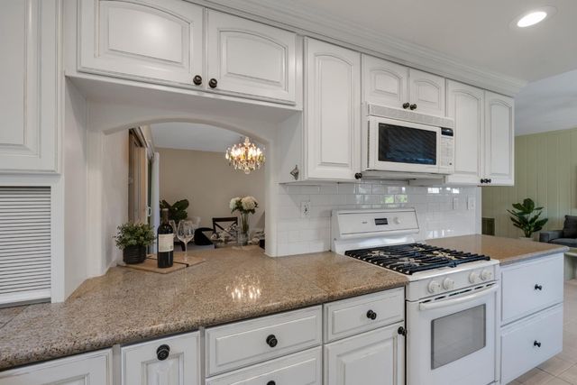 3260 Mission Way, Rocklin, CA 95677