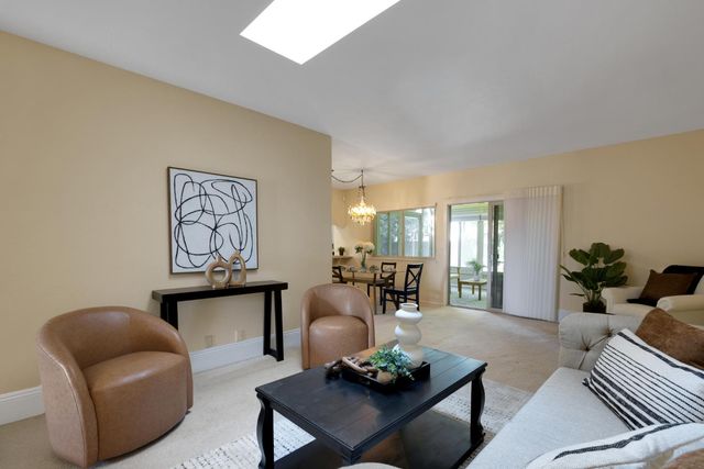 3260 Mission Way, Rocklin, CA 95677