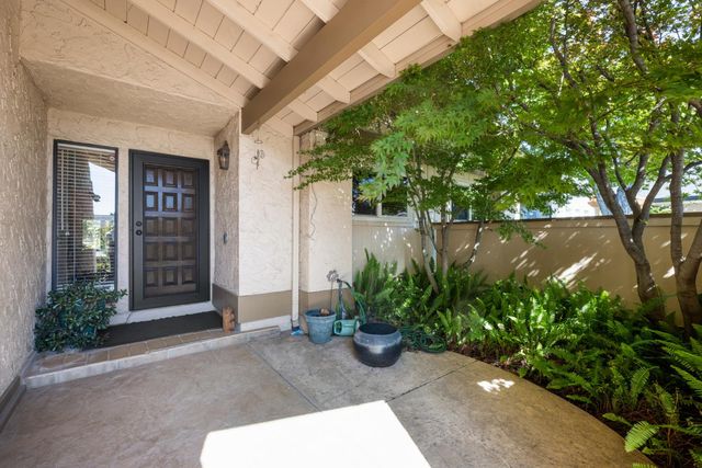 3260 Mission Way, Rocklin, CA 95677