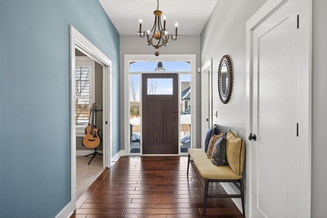 14314 Mckenna Road NW, Prior Lake, MN 55372