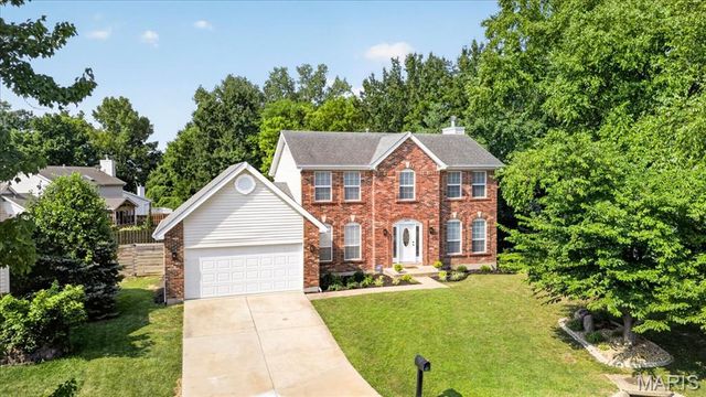 1339 Magnolia Manor Court, St Peters, MO 63303