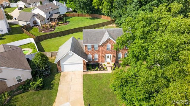 1339 Magnolia Manor Court, St Peters, MO 63303