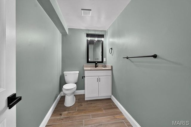 1339 Magnolia Manor Court, St Peters, MO 63303