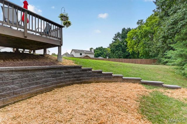 1339 Magnolia Manor Court, St Peters, MO 63303