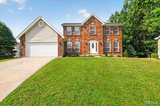 1339 Magnolia Manor Court, St Peters, MO 63303