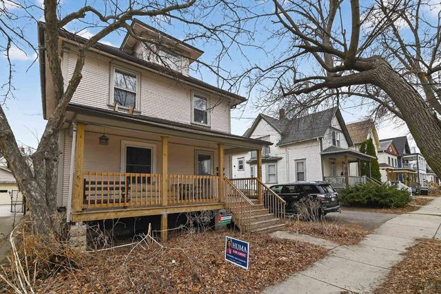 820-828 E Dayton Street, Madison, WI 53703