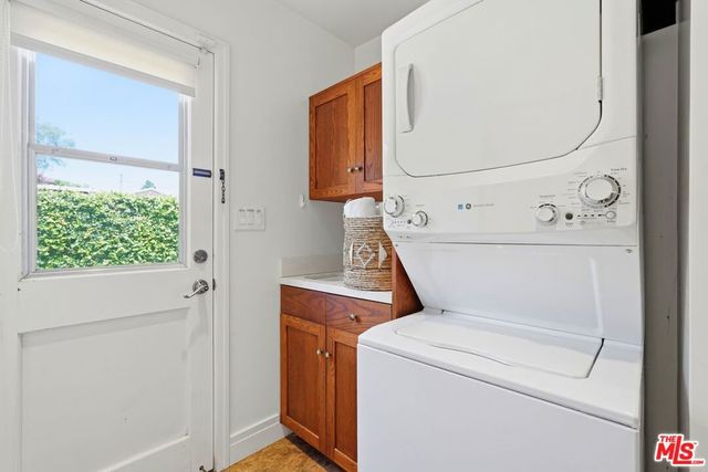 3130 Hutchison Avenue, Los Angeles, CA 90034