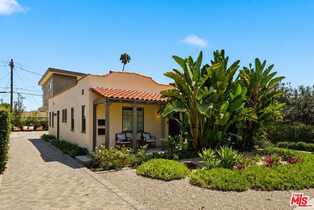Image 1 of property listing at 3130 Hutchison Avenue, Los Angeles, CA 90034