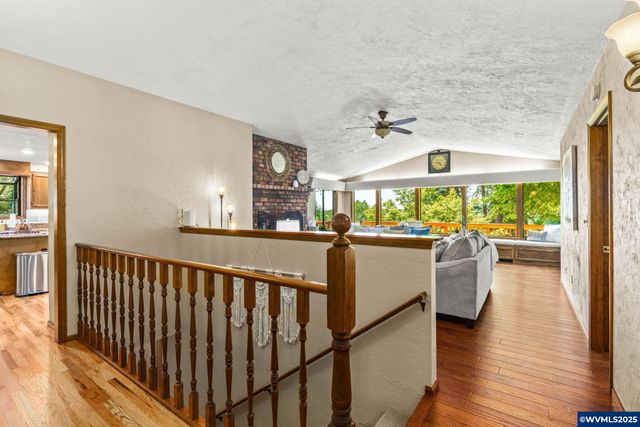 5833 NW Highland Pl, Corvallis, OR 97330