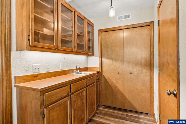 5833 NW Highland Pl, Corvallis, OR 97330