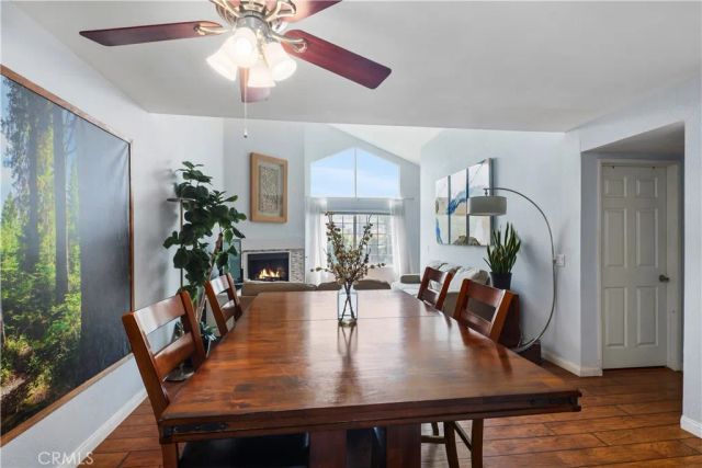 5500 Owensmouth 323, Woodland Hills, CA 91367