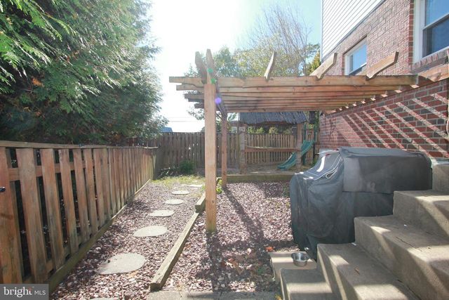 2738 AXE FACTORY RD, Philadelphia, PA 19152