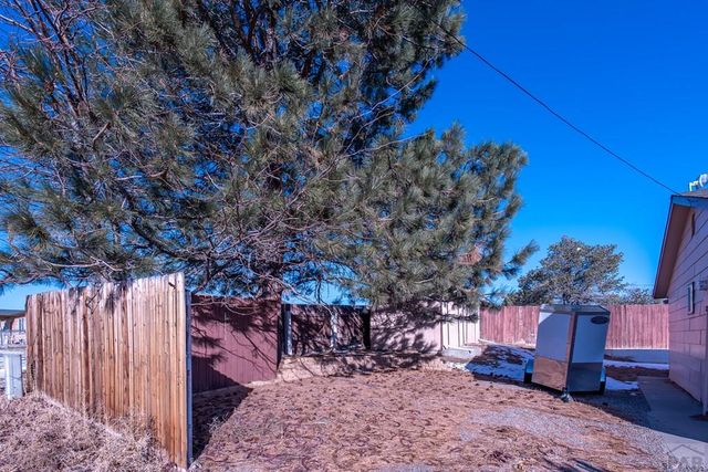 800 W Spruce St, Walsenburg, CO 81089