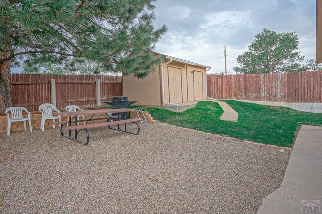 800 W Spruce St, Walsenburg, CO 81089