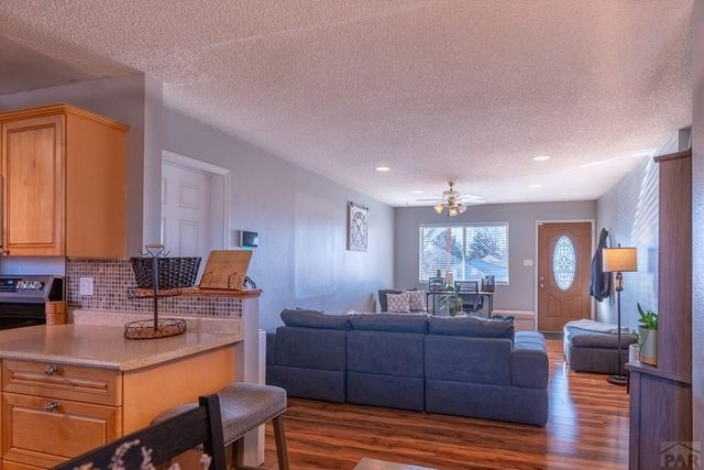 800 W Spruce St, Walsenburg, CO 81089