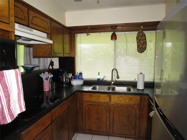 3308 Spring Valley Drive, Bedford, TX 76021