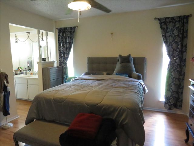 3308 Spring Valley Drive, Bedford, TX 76021