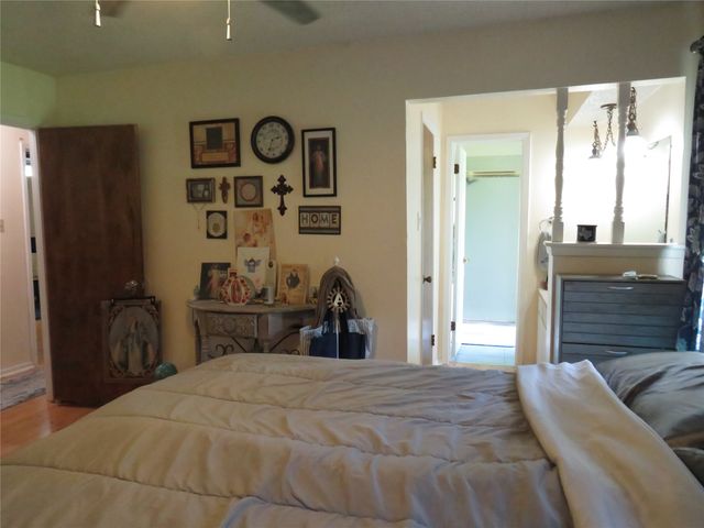 3308 Spring Valley Drive, Bedford, TX 76021