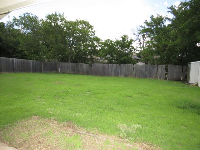 3308 Spring Valley Drive, Bedford, TX 76021
