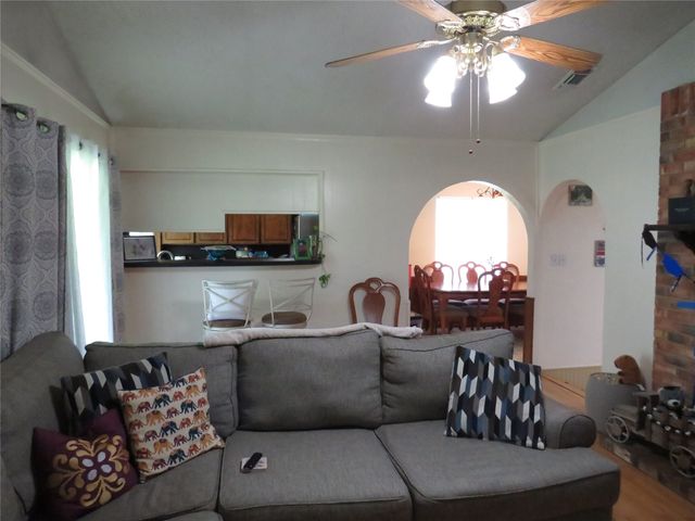 3308 Spring Valley Drive, Bedford, TX 76021