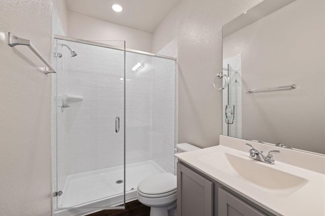 512 Timber Brook DR, Hutto, TX 78634