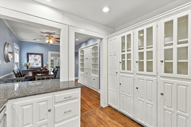 1500 Clover Lane, Fort Worth, TX 76107
