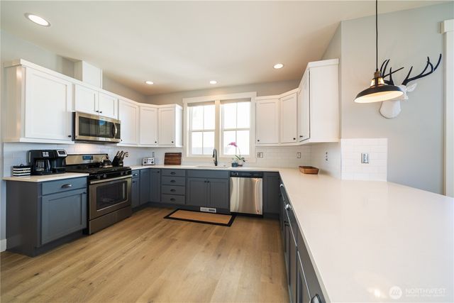 523 Mackinaw Lane, Chelan, WA 98816