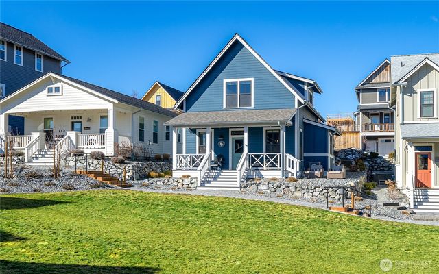 523 Mackinaw Lane, Chelan, WA 98816