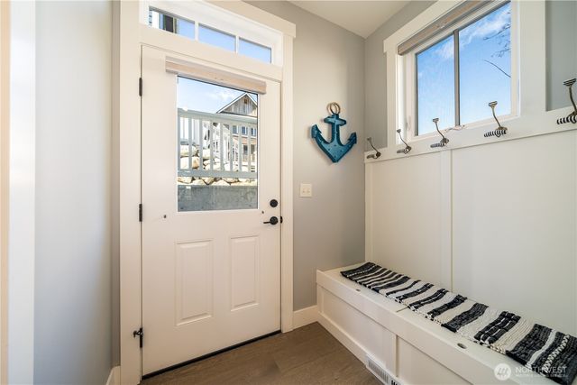 523 Mackinaw Lane, Chelan, WA 98816