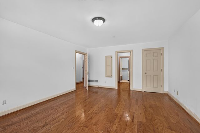111 Woodland Avenue 211, Lexington, KY 40502