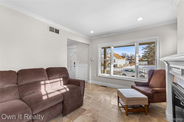 7629 Mead Street, Dearborn, MI 48126