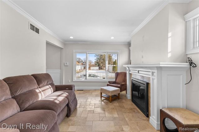 7629 Mead Street, Dearborn, MI 48126