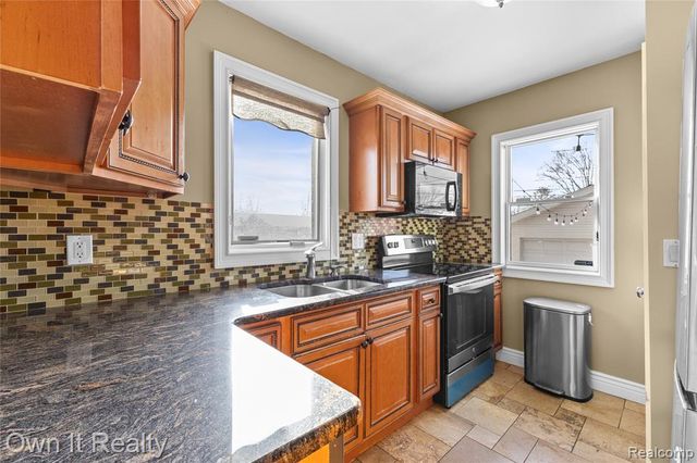 7629 Mead Street, Dearborn, MI 48126