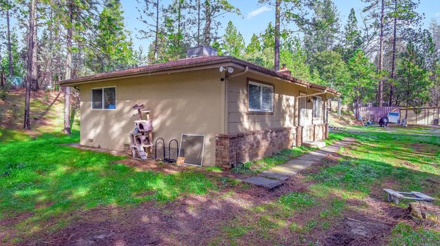 4800 Oak Hill Rd, Placerville, CA 95667